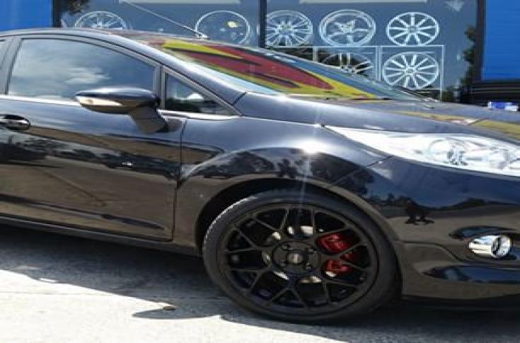 FORD FIESTA FORZA MATTE BLACK